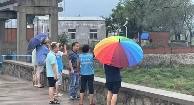 降雨持續(xù)！北京急調(diào)16名水利專家奔赴8區(qū)現(xiàn)場(chǎng)協(xié)助防汛